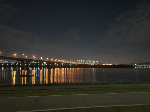 콘텐츠 바다에서 헤엄치기