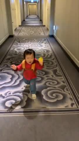 Hazel Grace 윤서애미