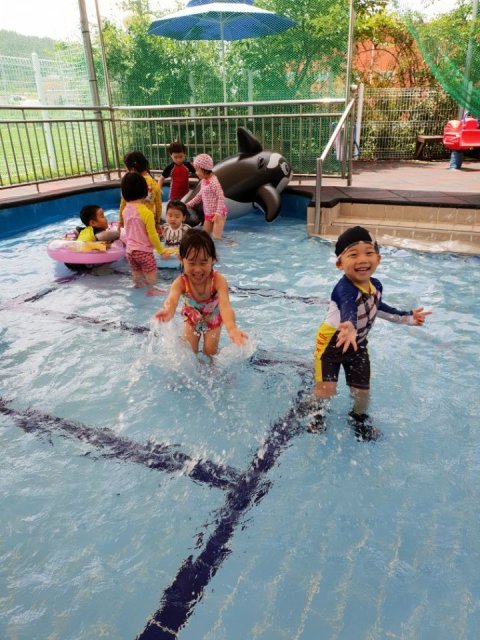 저는 지승훈 지서현입니다