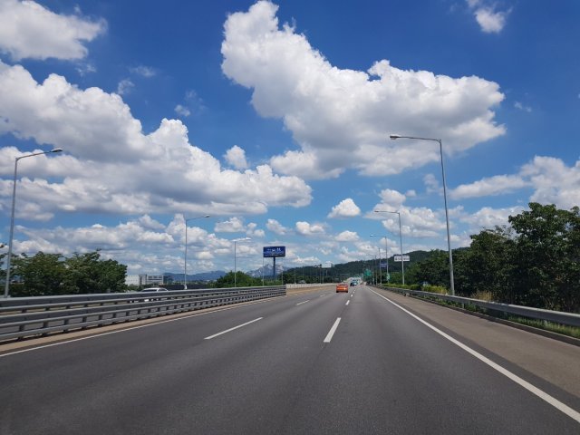 필디자인 권영찬