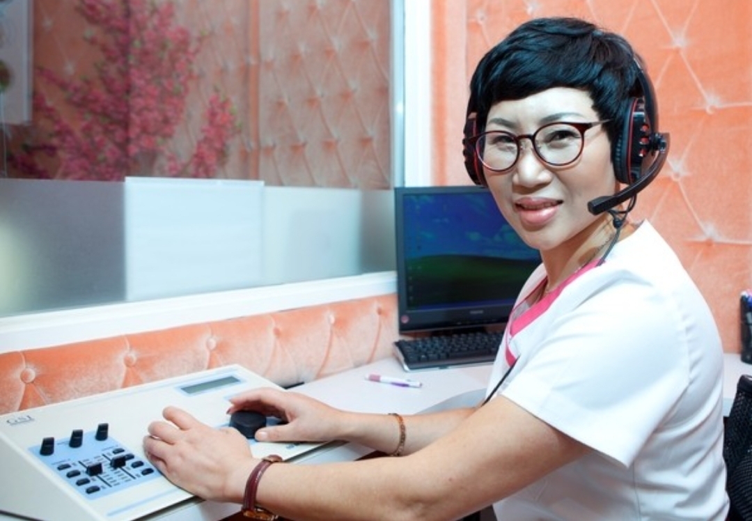 친절한 미녀 청능사