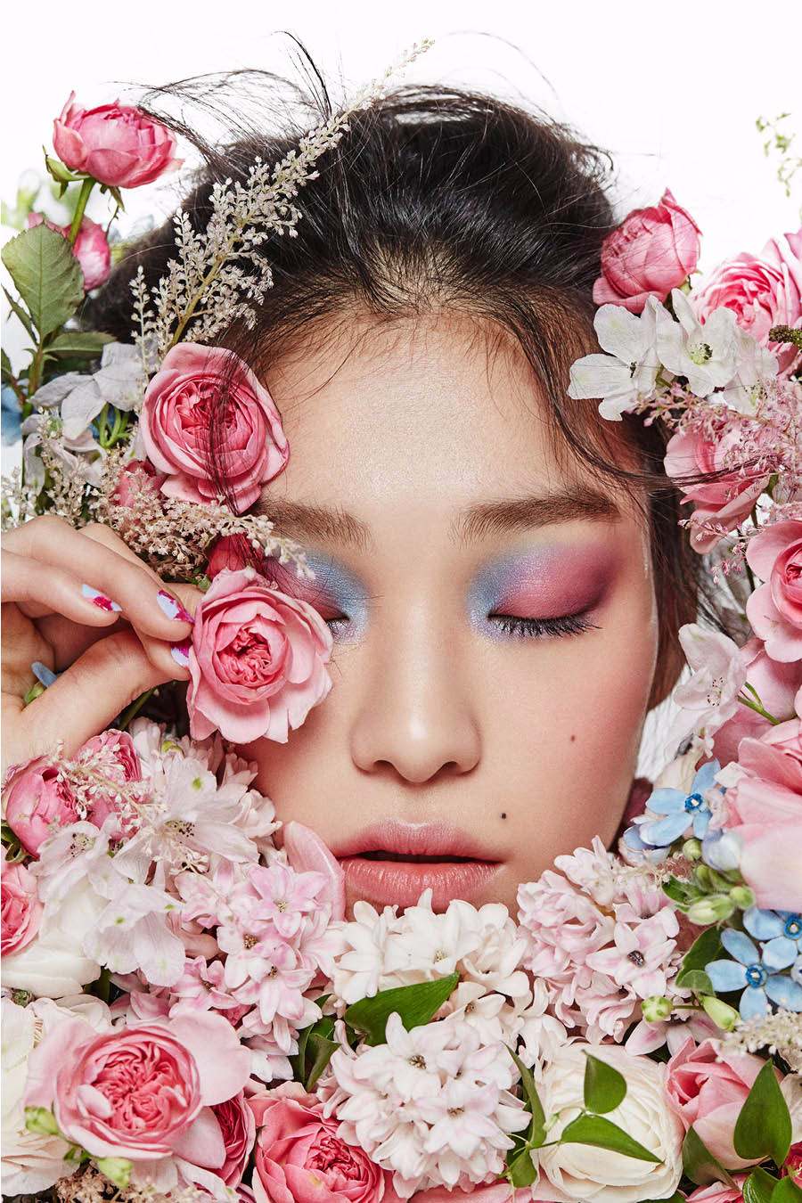 IT IS ONLY A PAPER MOON