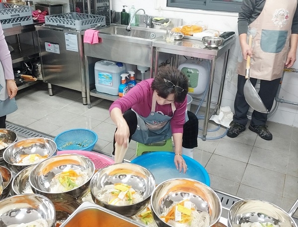 국수한그릇 이미지