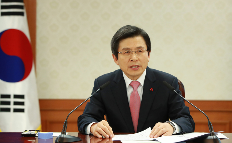 황교안 지지율 거품은 양날의 검 - Daily Briefing...