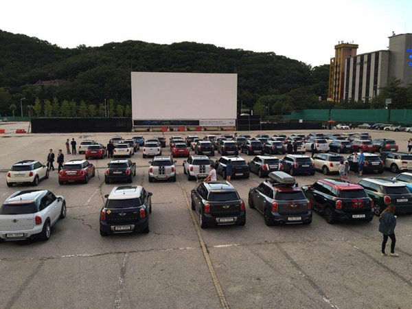 자유로 자동차 극장 2관 이미지