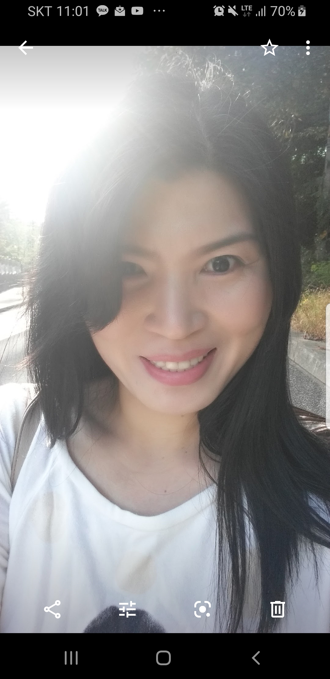 빛을 발하다 송가윤