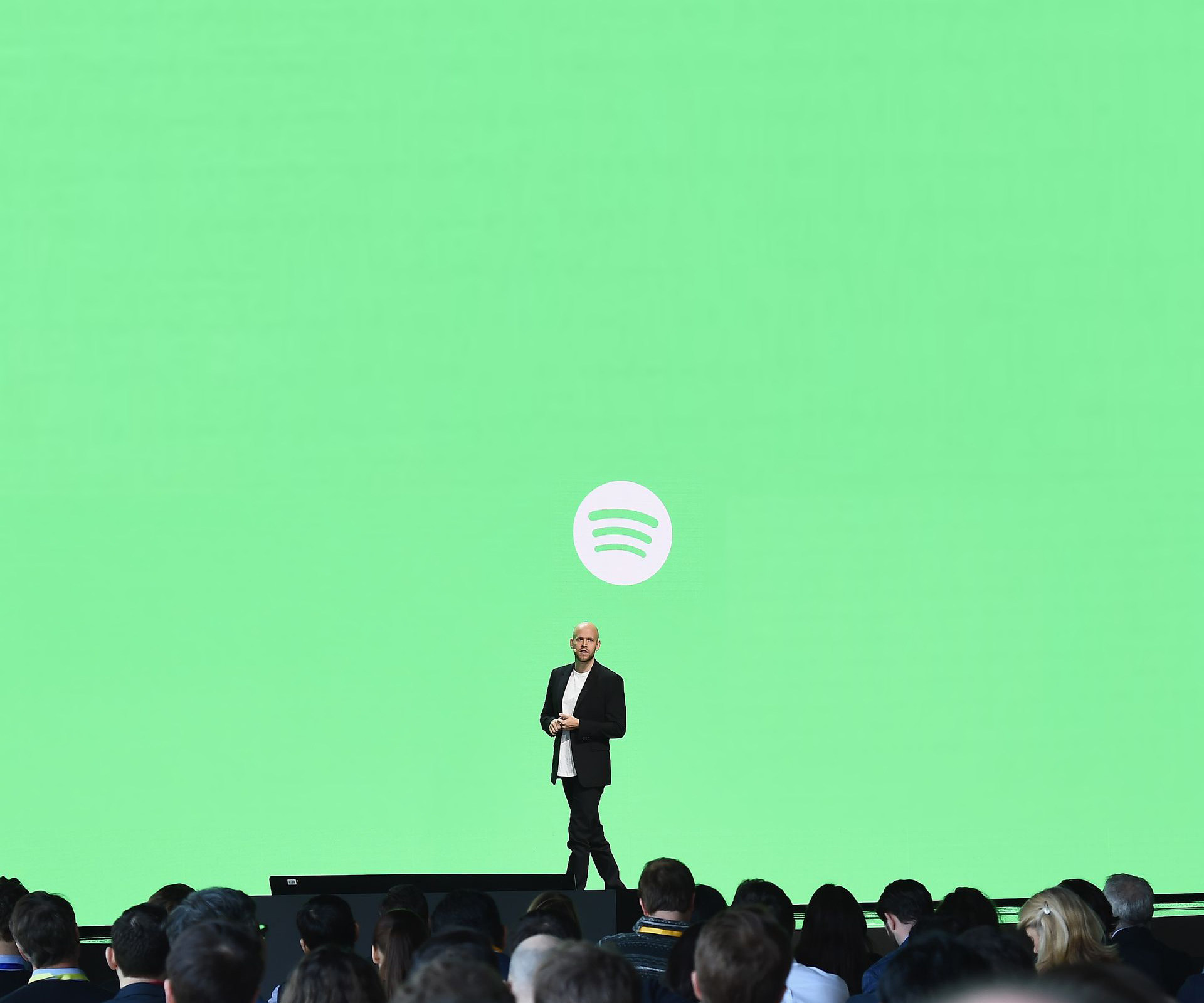 Spotify의 경쟁자, 라디오 - 애플 뮤직이나 판도라...