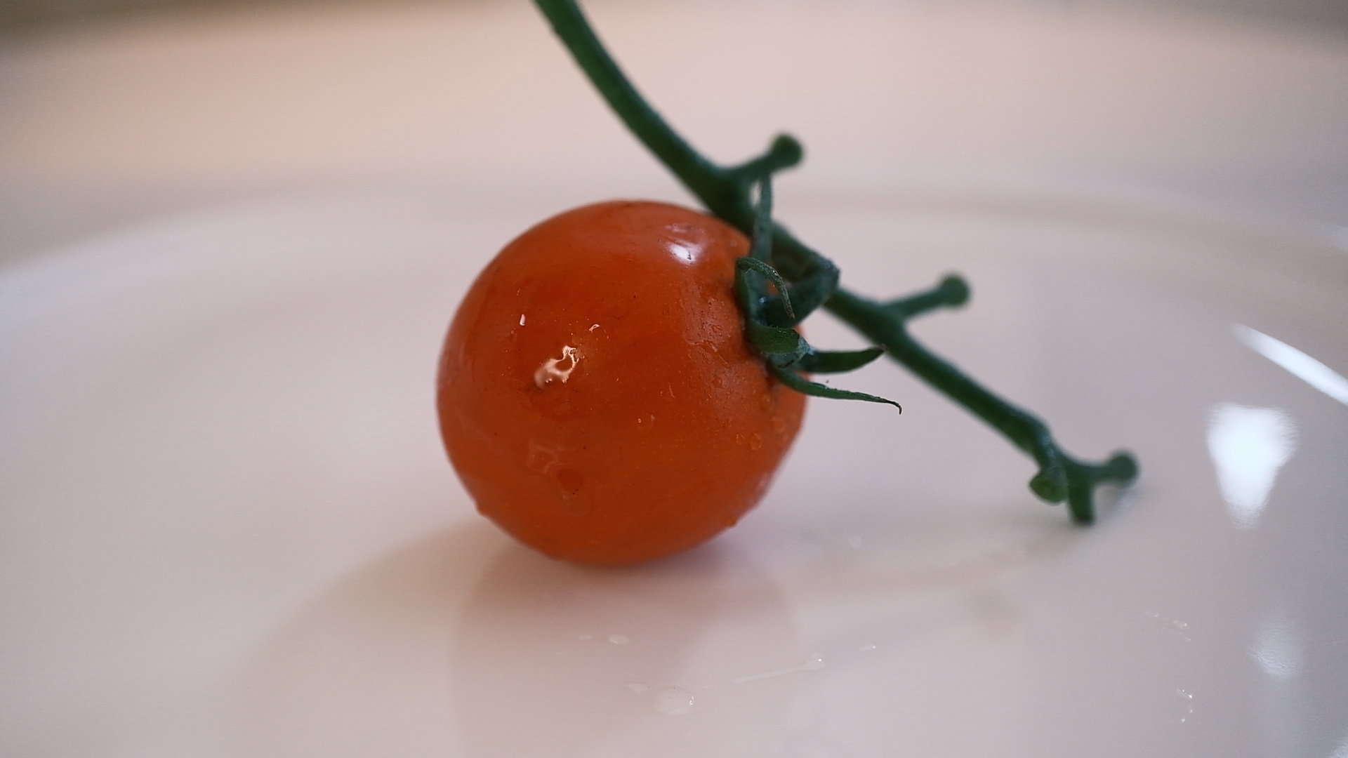 2천 원짜리 토마토를 2만 원에 파는 방법