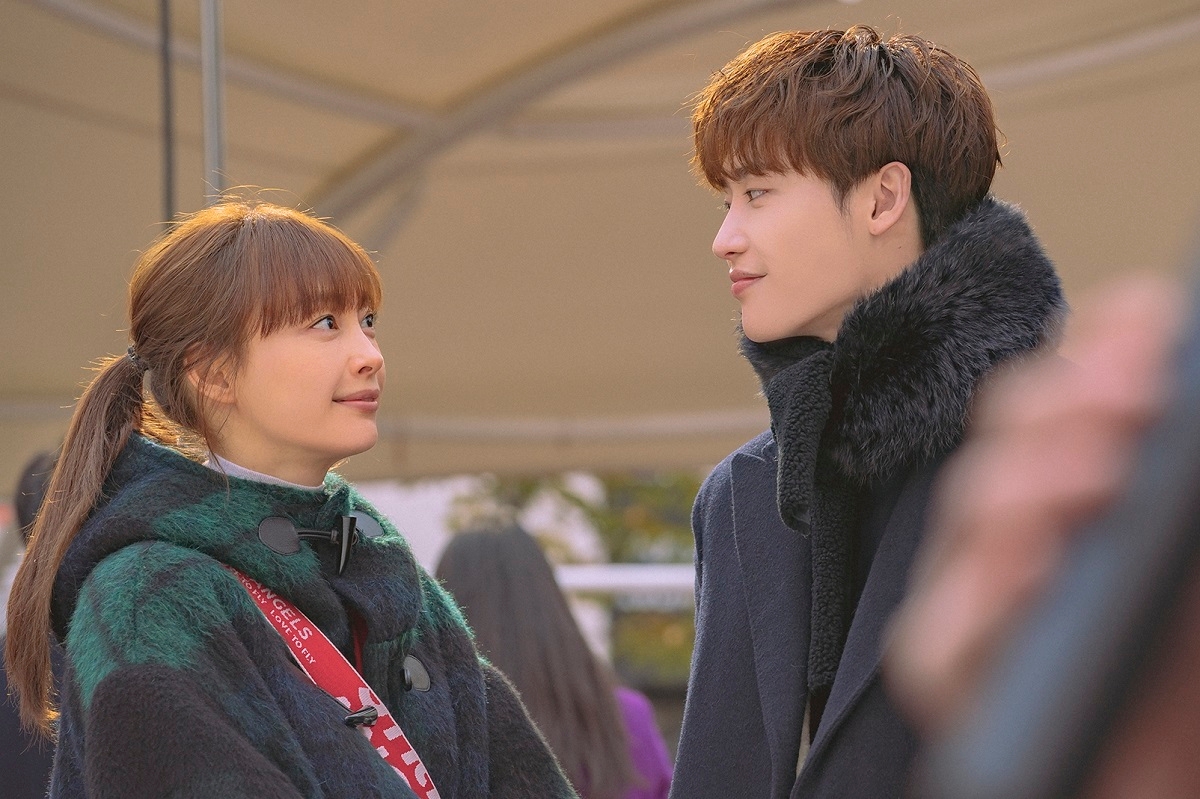 ‘로맨스는 별책부록’ 이나영X이종석, - 탈지구 ...