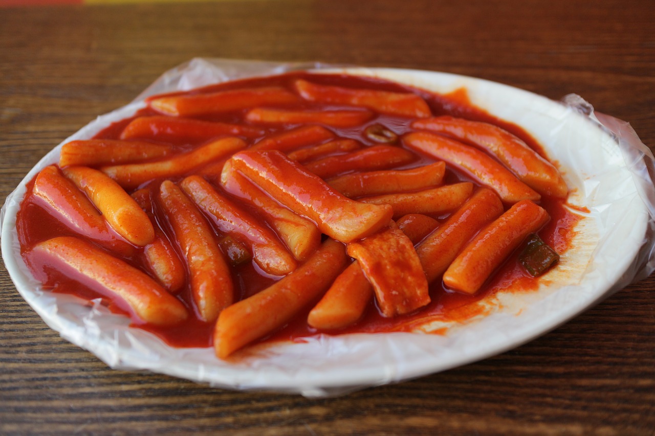 달달한 떡볶이 좀 먹고 싶다. - 이제 맵기만 해져...