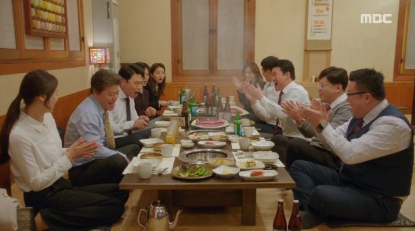 사위는 대접받고 며느리는 대접한다
