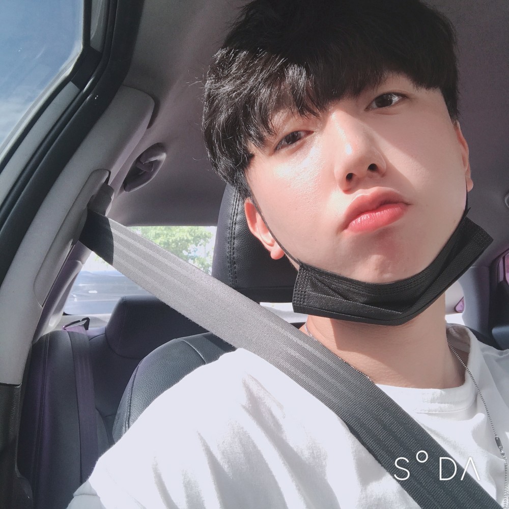 모어베러데이즈 박형우