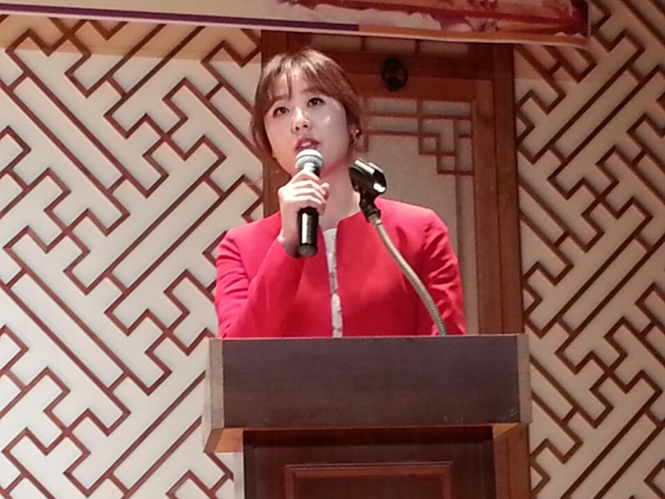 아나운서 김희선