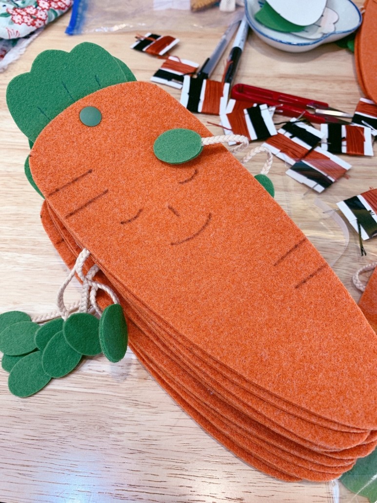 예쁜바느질 이미지