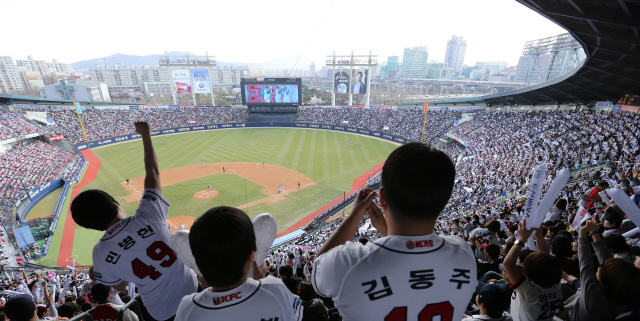 프로야구 시계는 거꾸로 간다