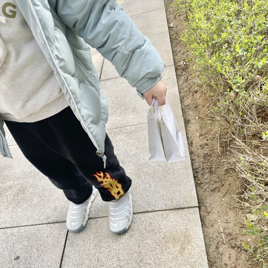 스펀지유치원 이미지
