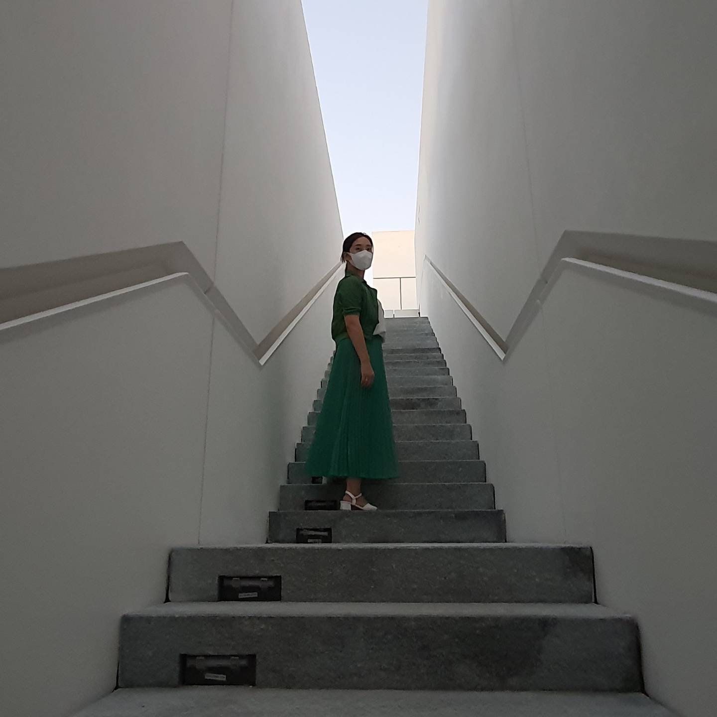 하루여행자 하림선영