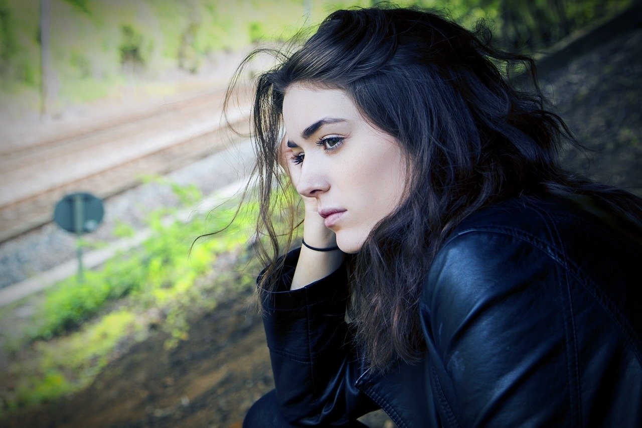 woman-918896_1280.jpg