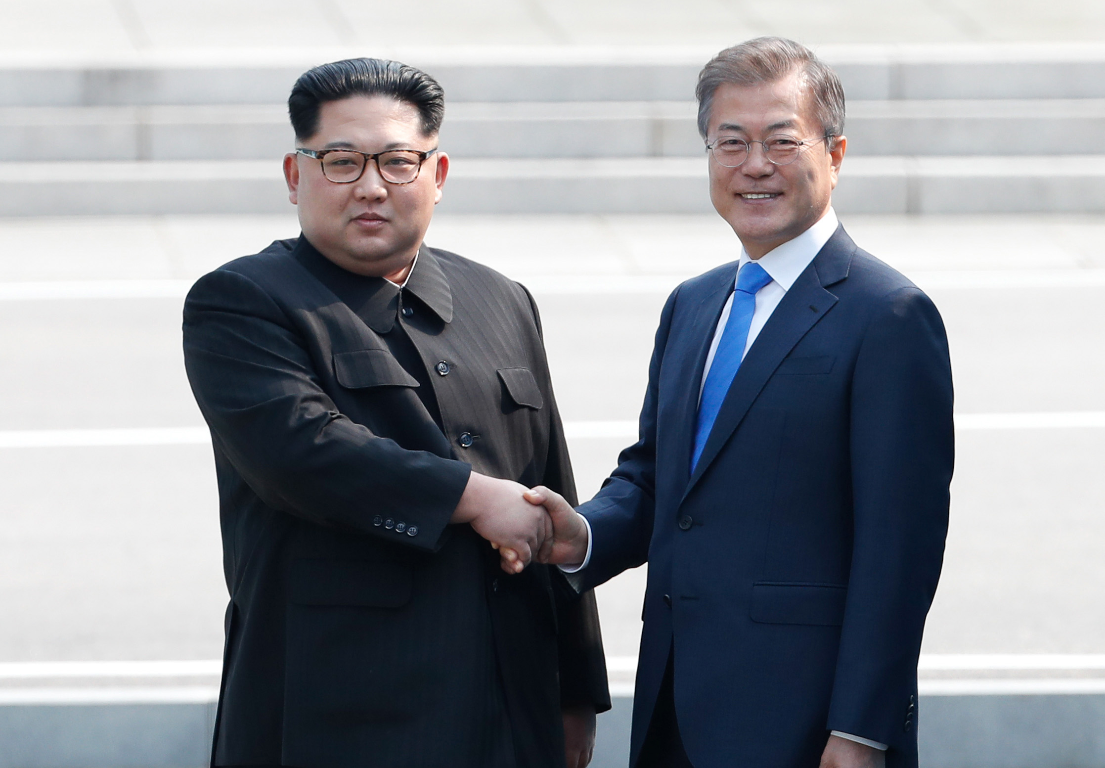 "나 문재인, 저 김정은"