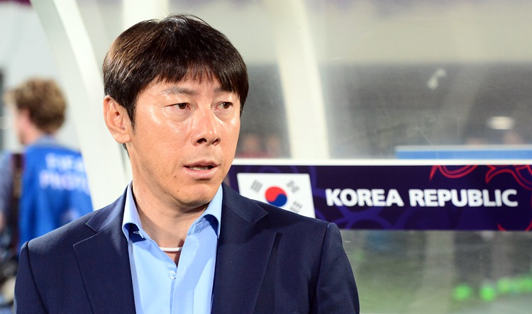 신태용, 축구대표팀 새 감독 부임