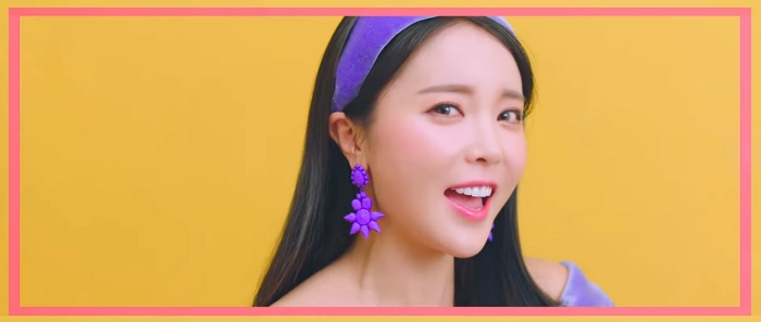 심플리쿡 모델 된 홍진영..‘쌈바홍 레스토랑’ 오...