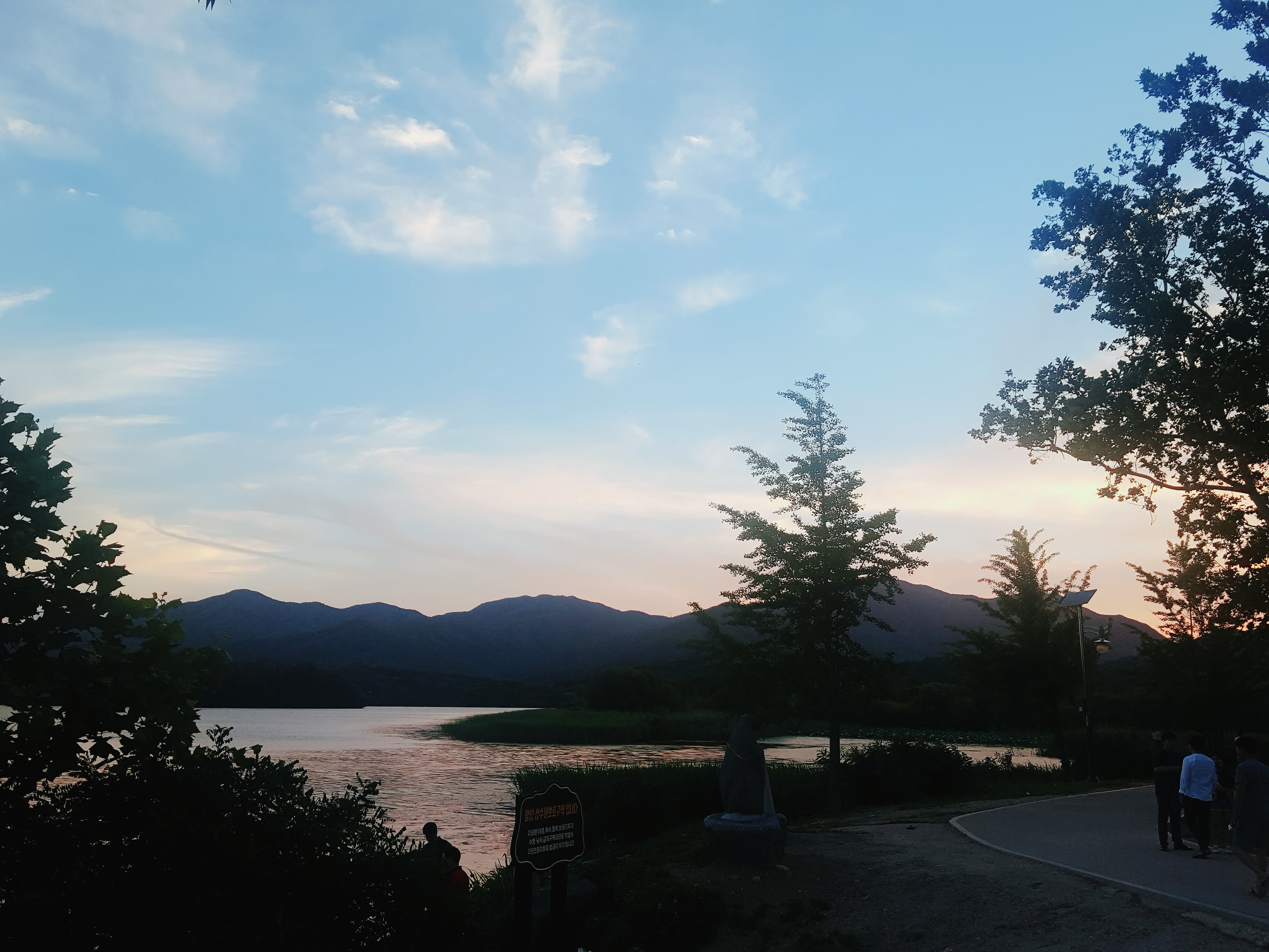 늘 나랑 격렬하게 다투는 나 자신