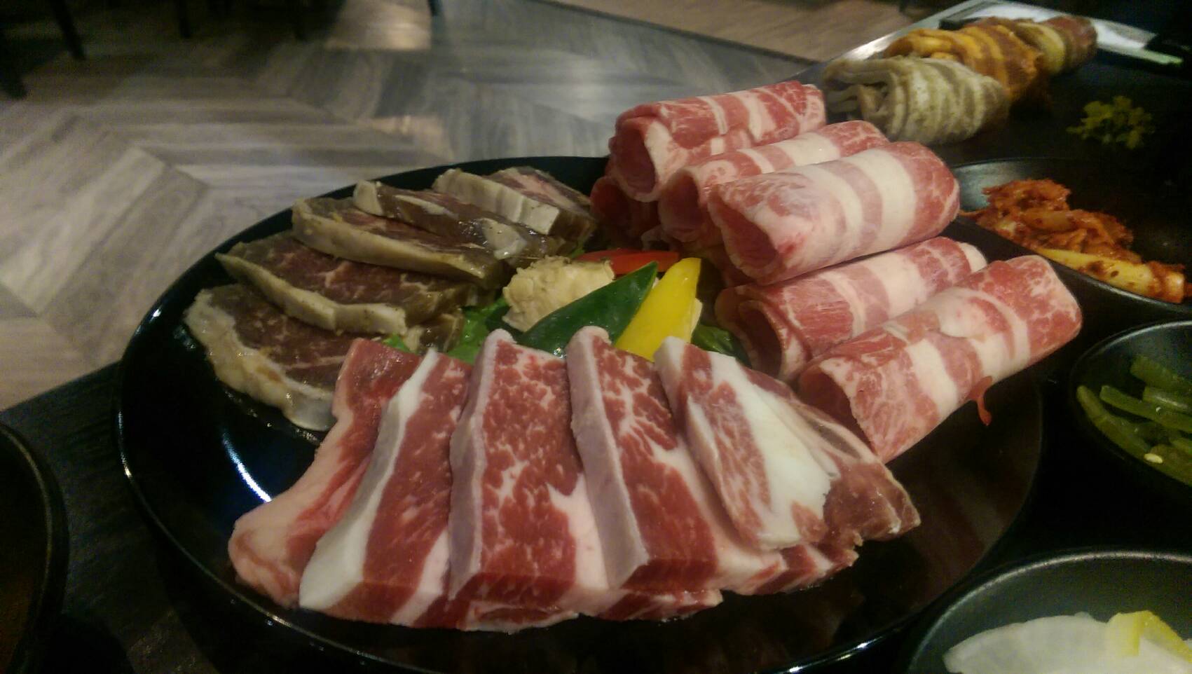 모던한식당 이미지