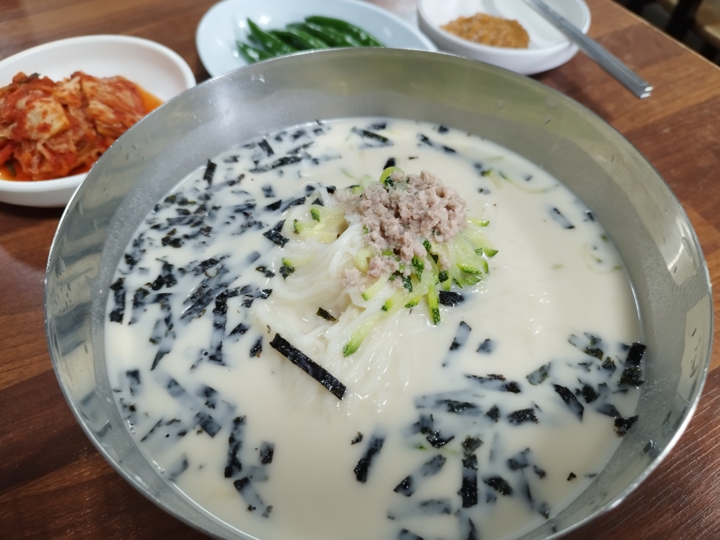 09화 독서 맛집 No.2 느티나무 아래 부는 바람
