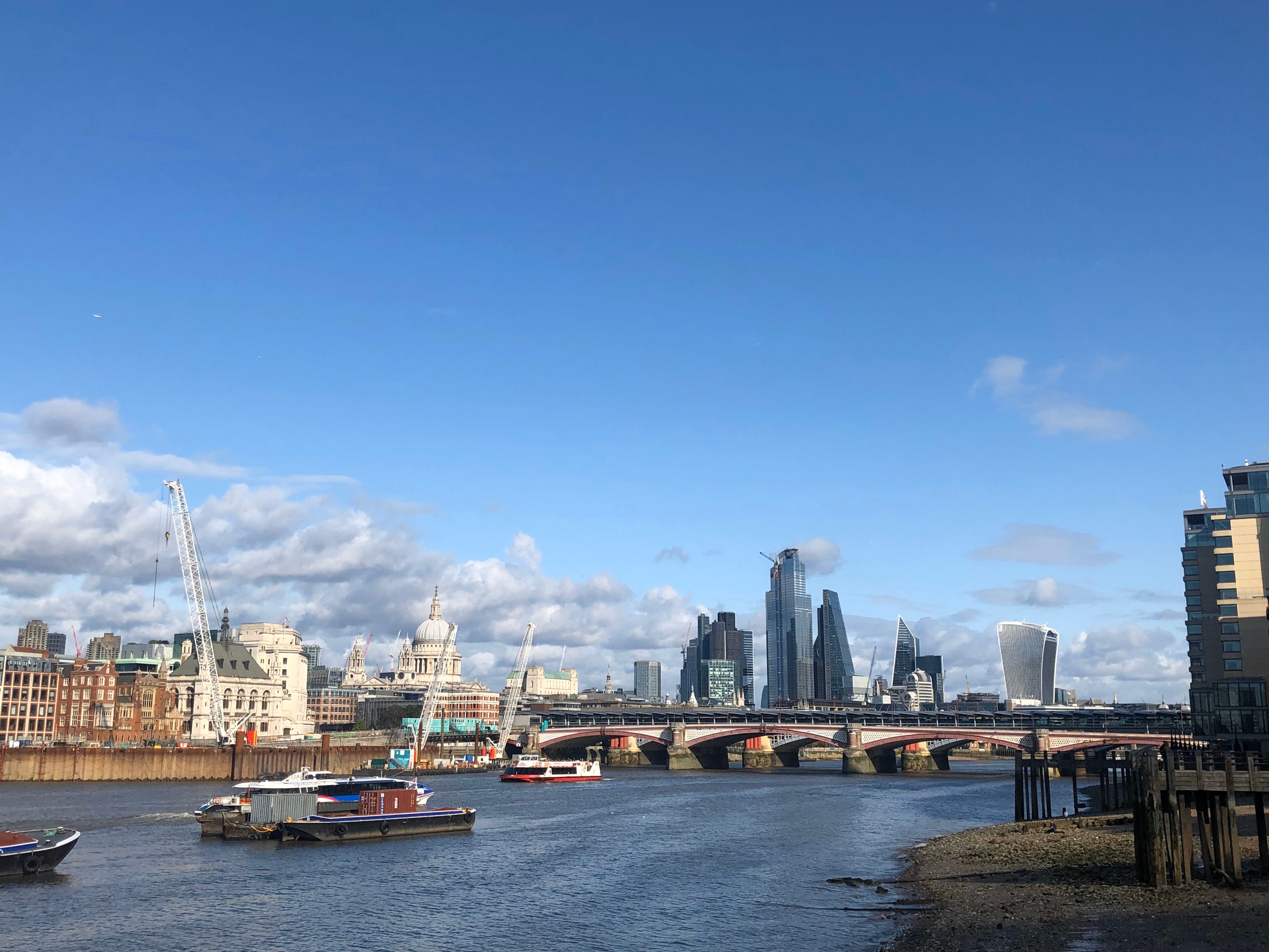 07화 서른 여섯살의 아기변호사