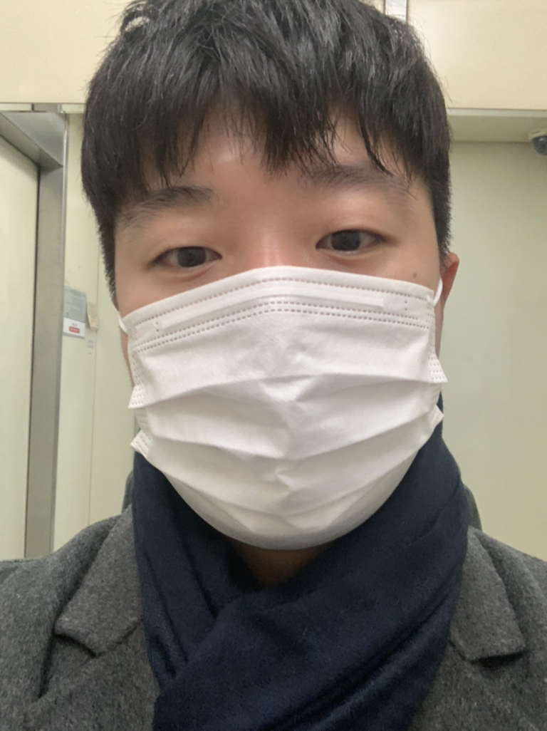 김창휘파람 휘 휘 불었네