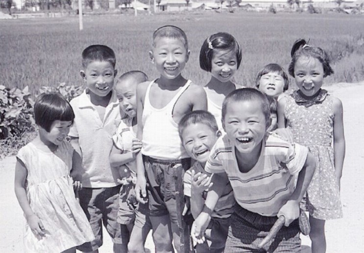 진달래먹고물장구치고 이미지