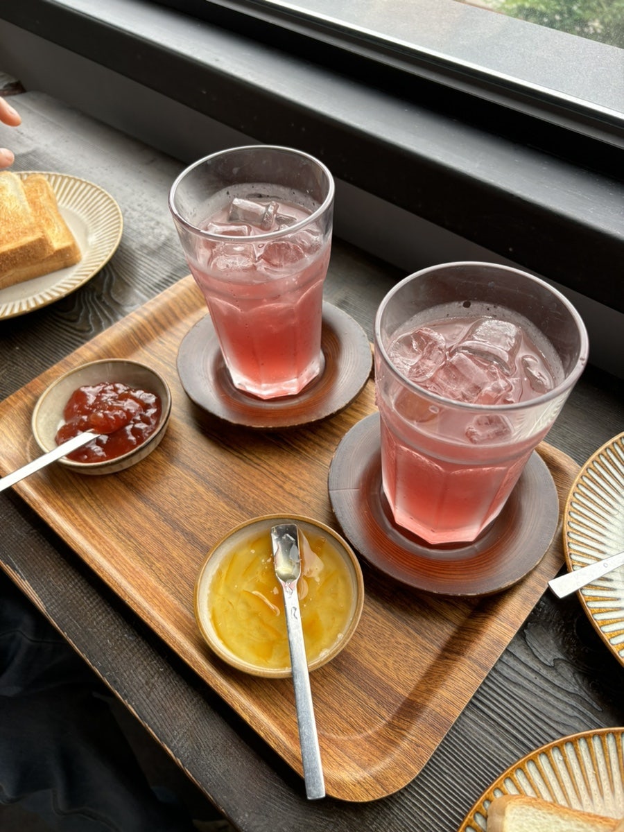 산아래 휴 아로마족욕 카페 산아래 휴 아로마족욕 카페 