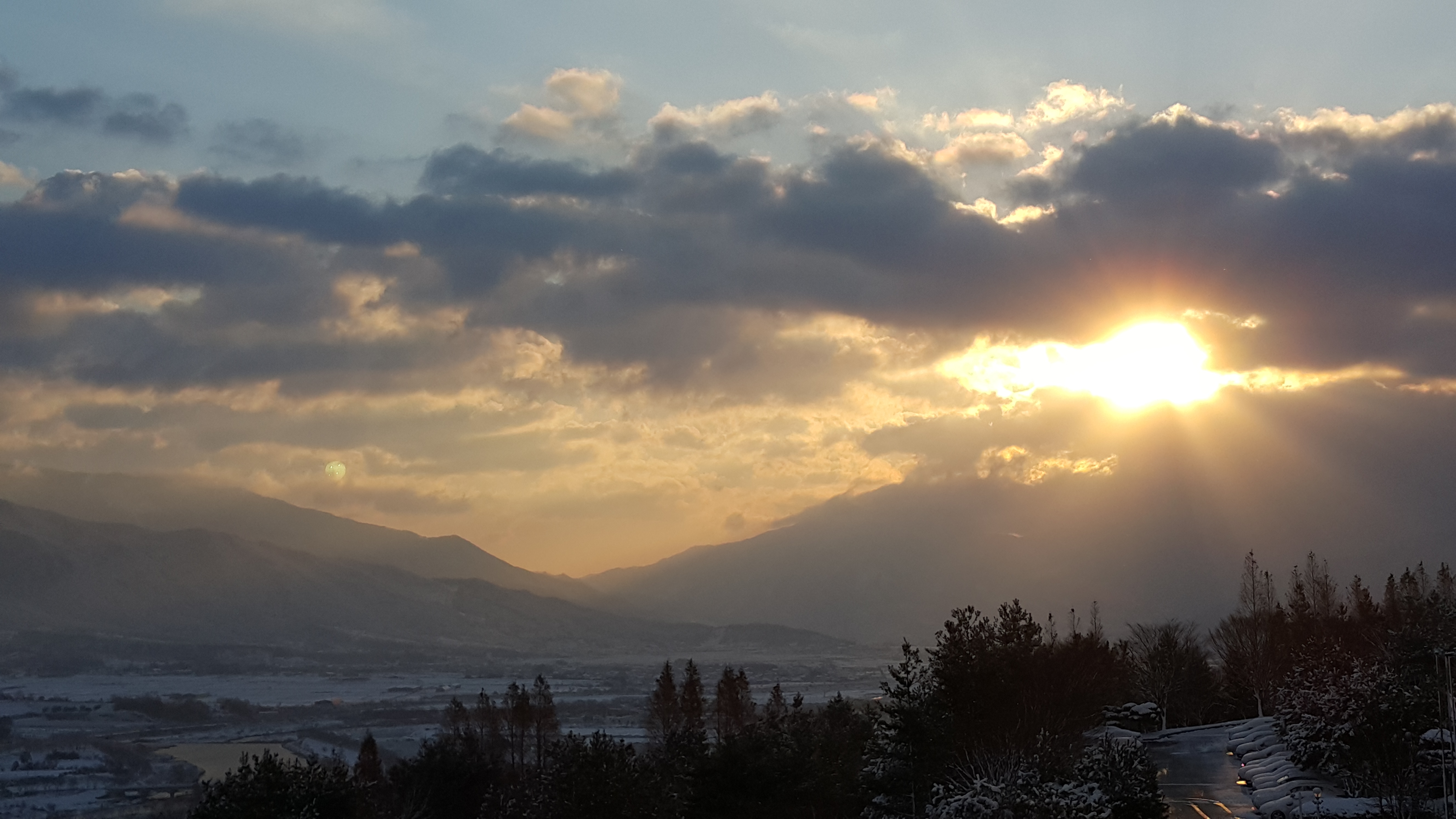 노마드의 삶을 추종한다