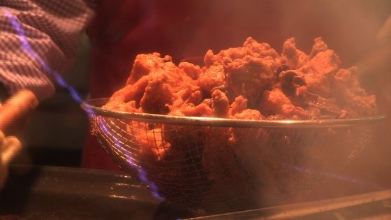 엄마통닭 이미지