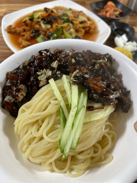 Since 1972, 파란 지붕 · 빨간 벽돌의 중국집