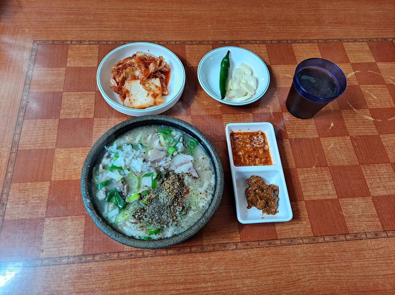 간판없는고기집 이미지