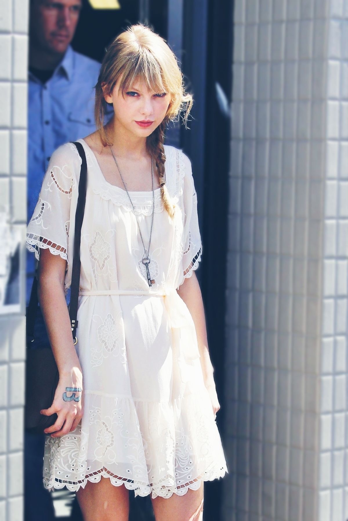 이름을 입력해주세요