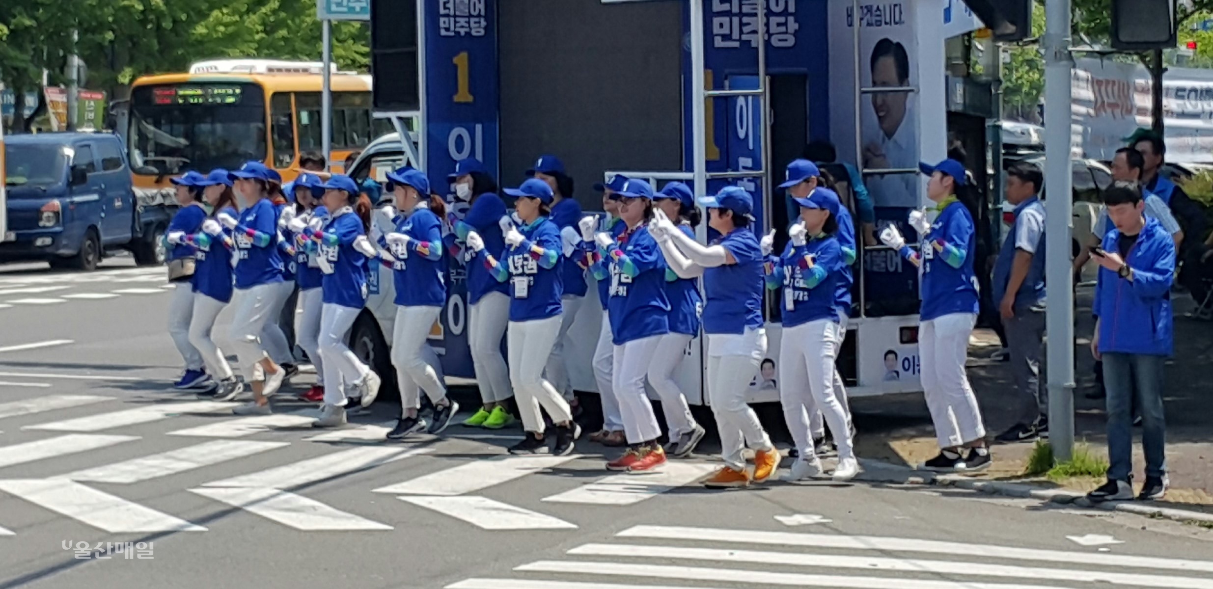 감투 이미지