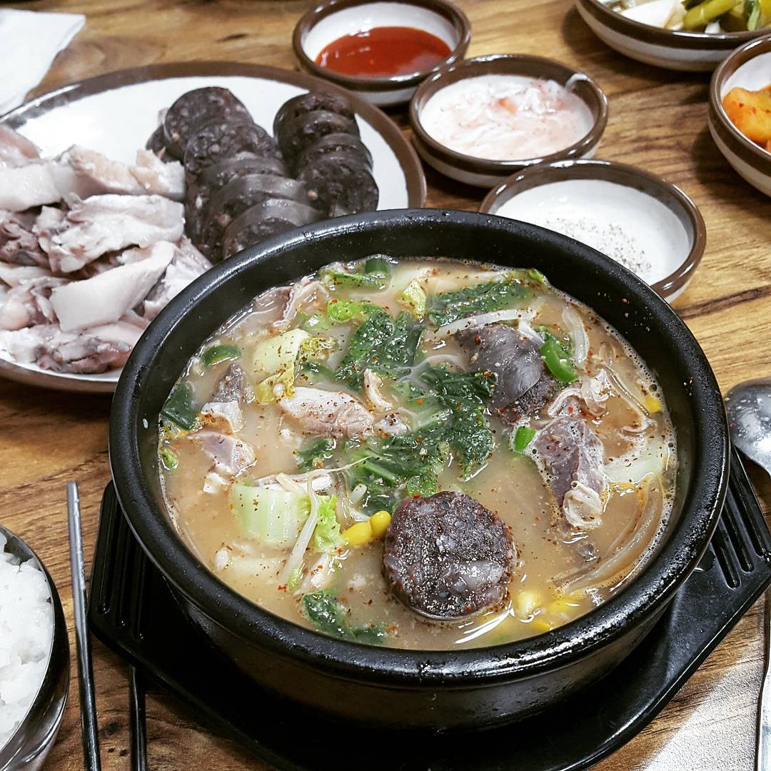 08화 제주의 음식 08 접짝뼈국