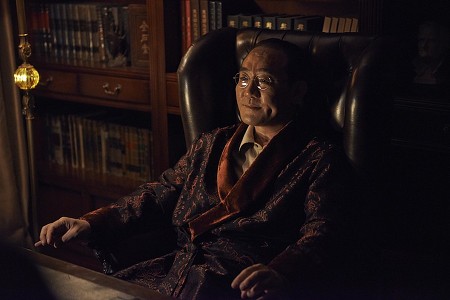 휠체어 탔던 회장님, 경영전선 복귀할까? - 이재현...