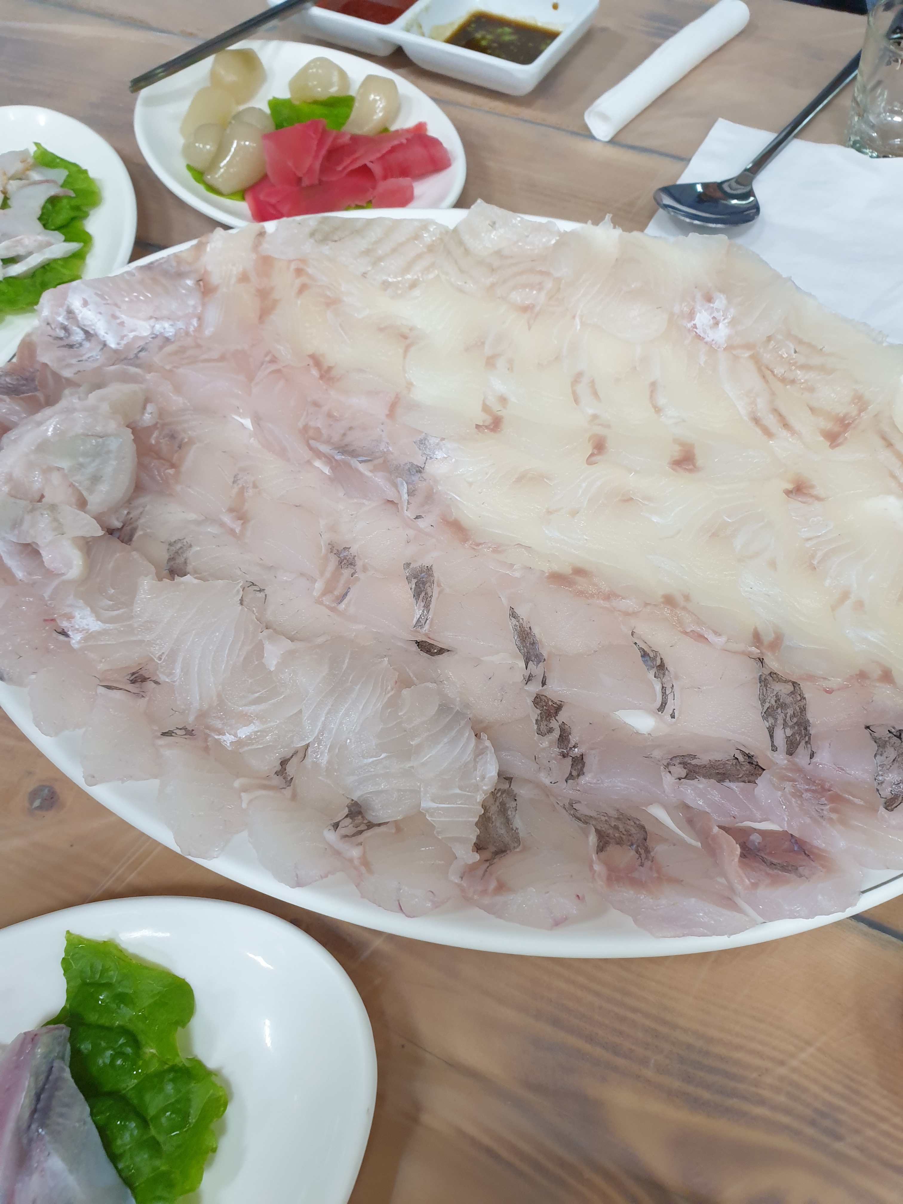 변산반도 회맛집,현정이네,가성비 맛집
