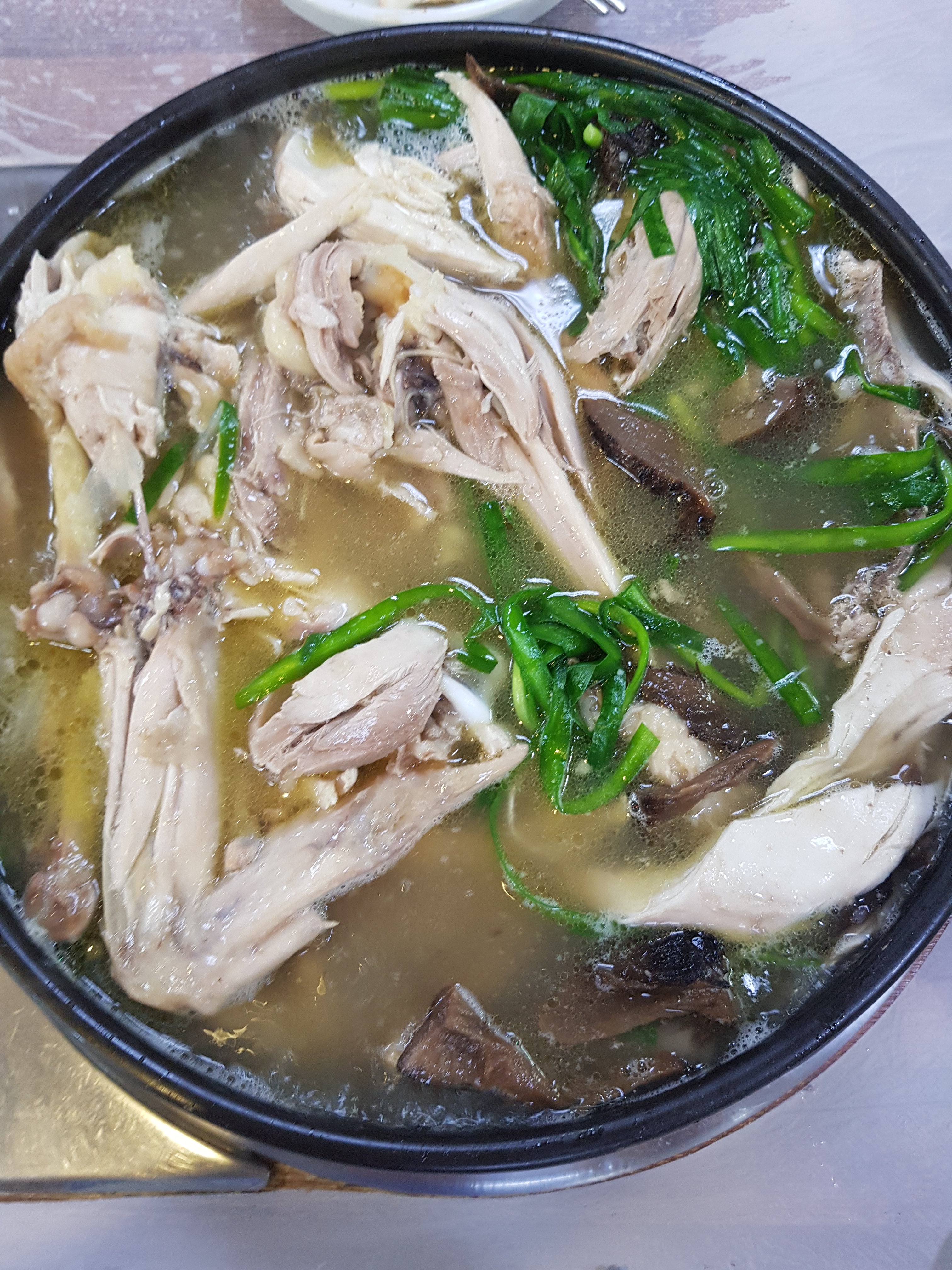 고성 아는 능이 백숙집