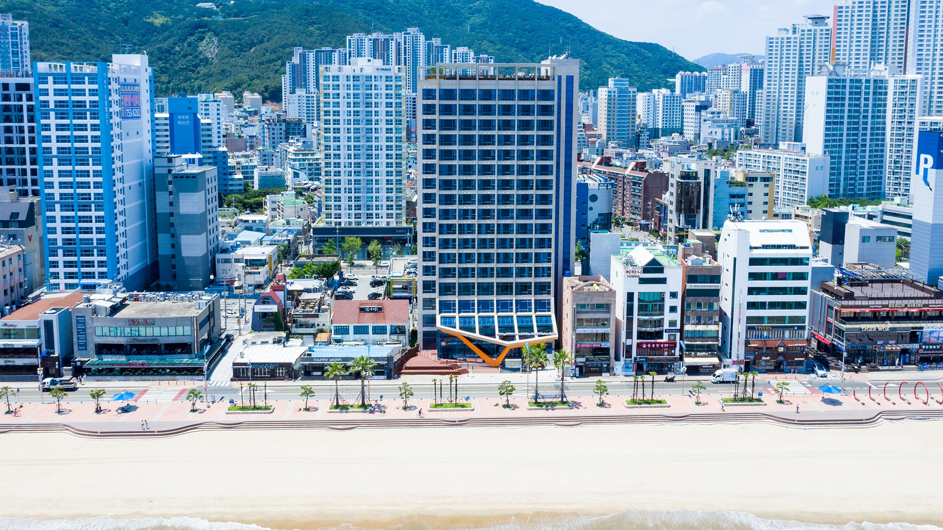 뛰어난 접근성을 자랑하는 부산 센트럴베이 광안리