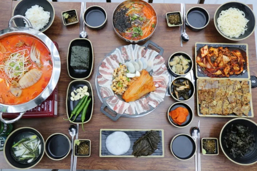 맛과 분위기 모두 잡은 부산 맛집 & 기장 풀빌라