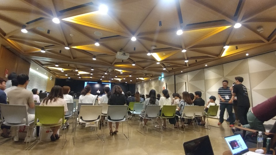 스타유튜버 도티가 전하는 10대와 통하는 콘텐츠란...