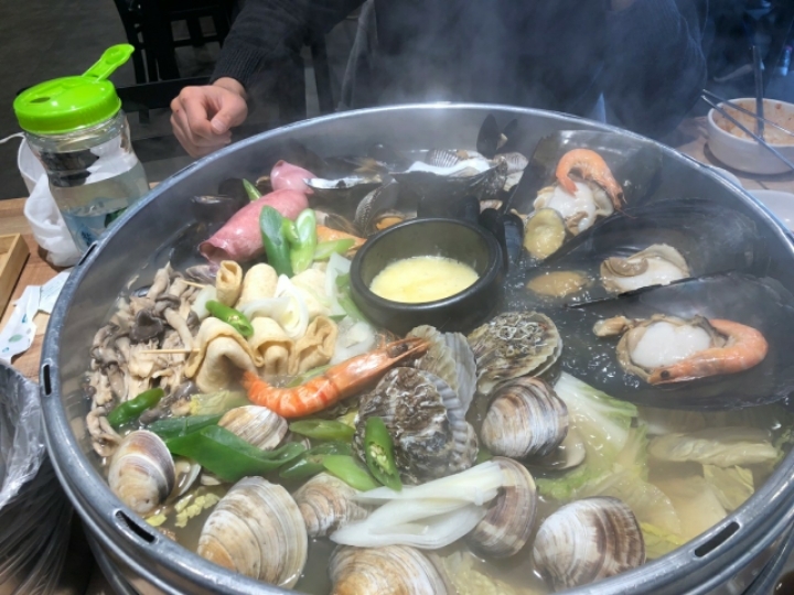 택이네조개전골 이미지