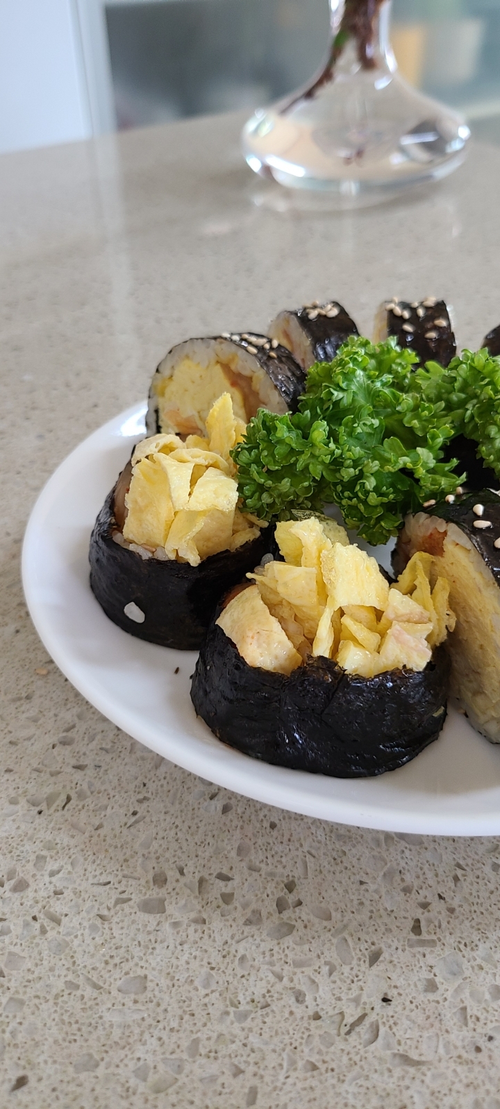 계란김밥 이미지