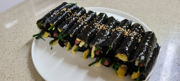 마약꼬마김밥 이미지
