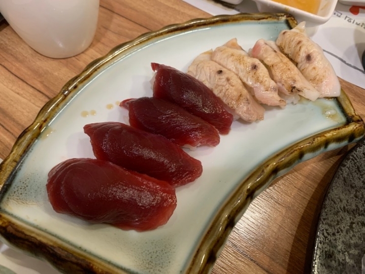 대왕참치 이미지