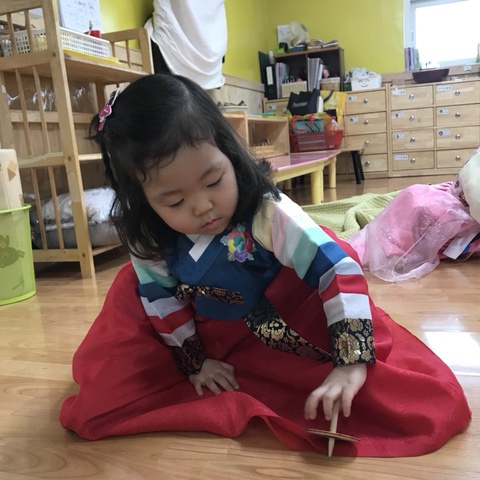설하한복 이미지
